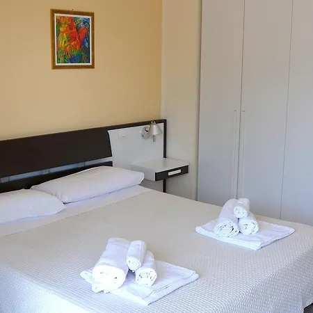 Tatil Evi Ca Gardesana With Pool Garda (Verona)