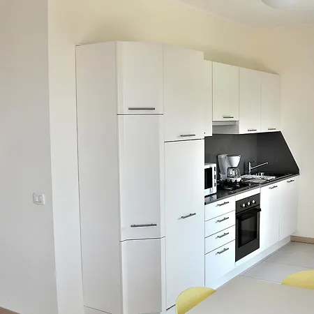 Ca Gardesana With Pool *