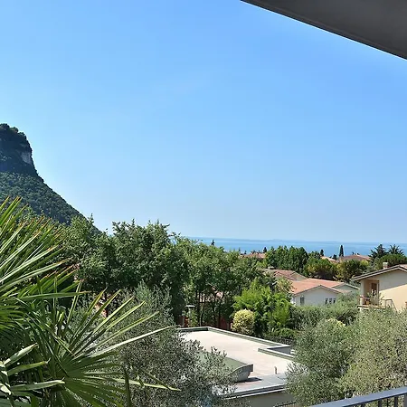 Ca Gardesana With Pool * Garda (Verona)